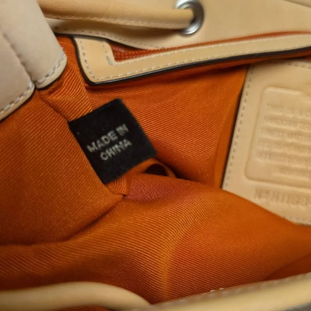 Coach vintage signature